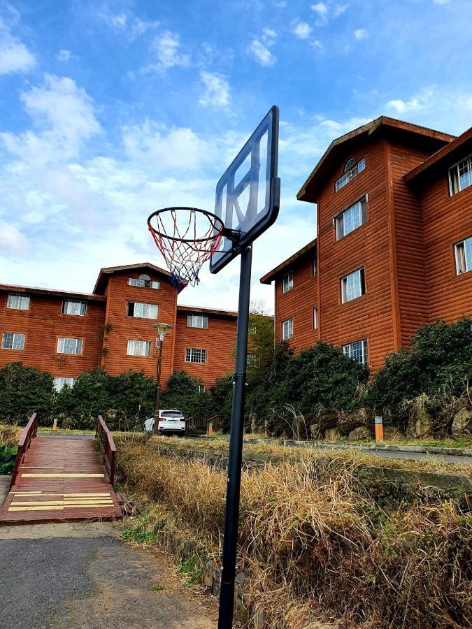 Arbon Youth Hostel & Resort Jeju Luaran gambar