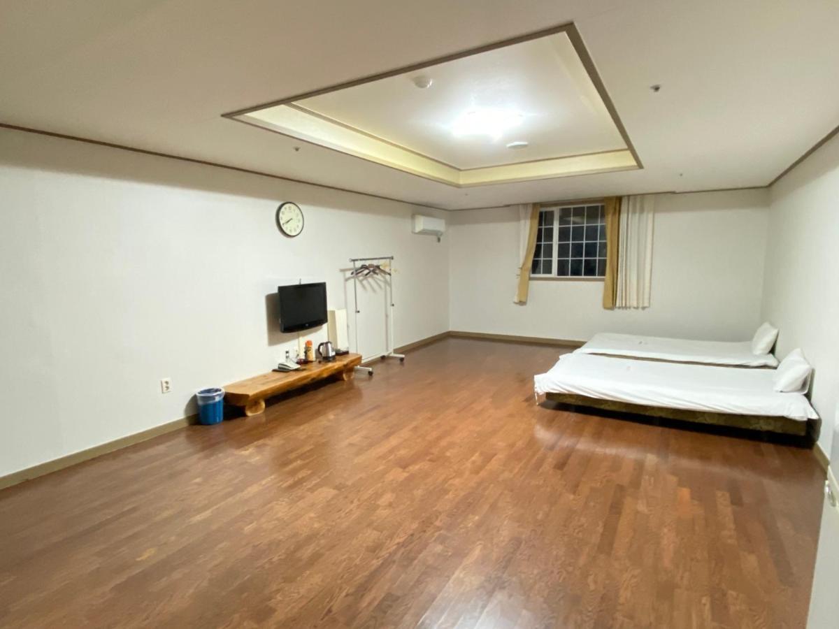 Arbon Youth Hostel & Resort Jeju Luaran gambar