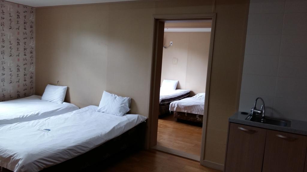 Arbon Youth Hostel & Resort Jeju Luaran gambar