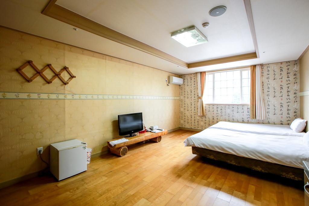 Arbon Youth Hostel & Resort Jeju Luaran gambar
