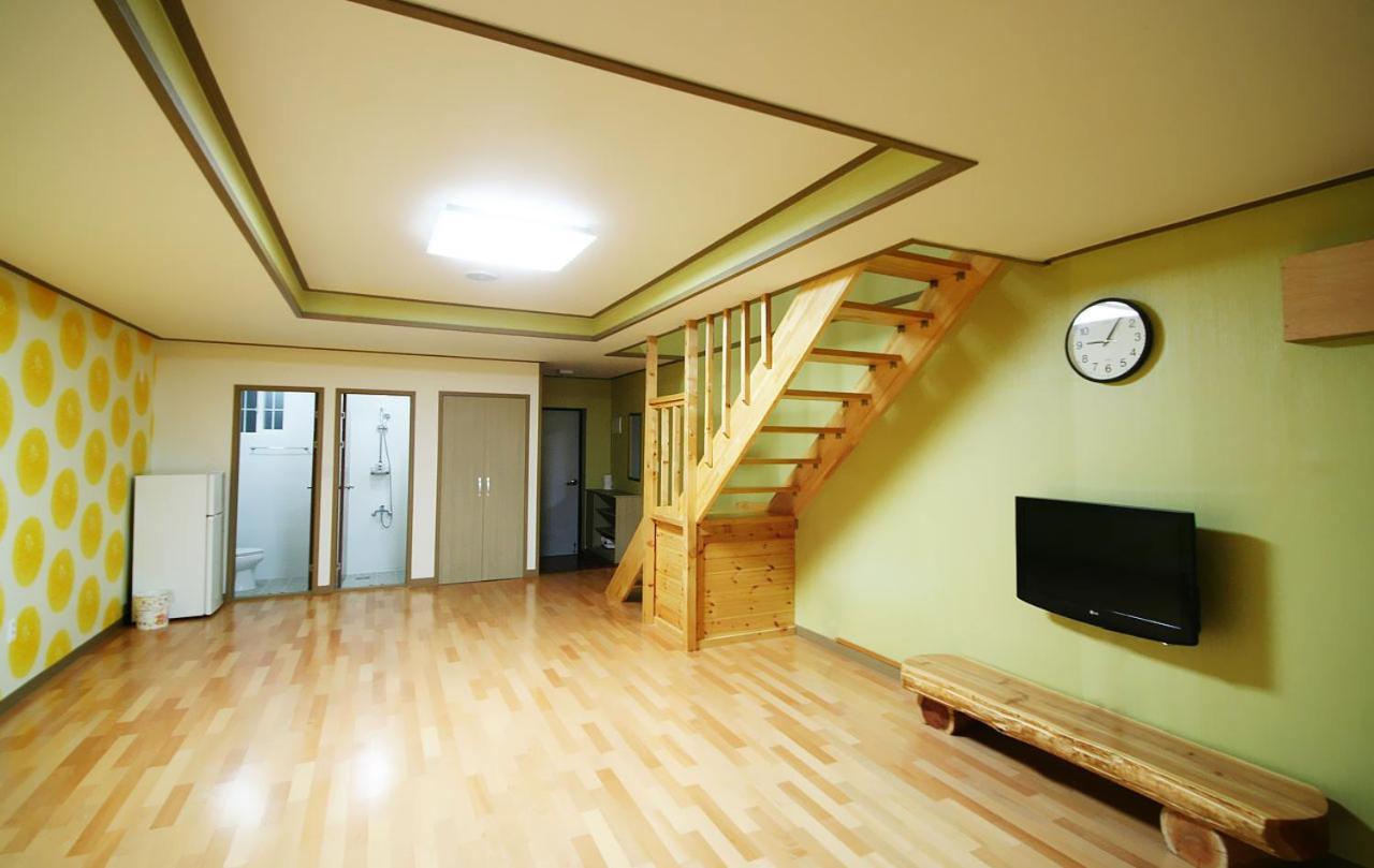 Arbon Youth Hostel & Resort Jeju Luaran gambar